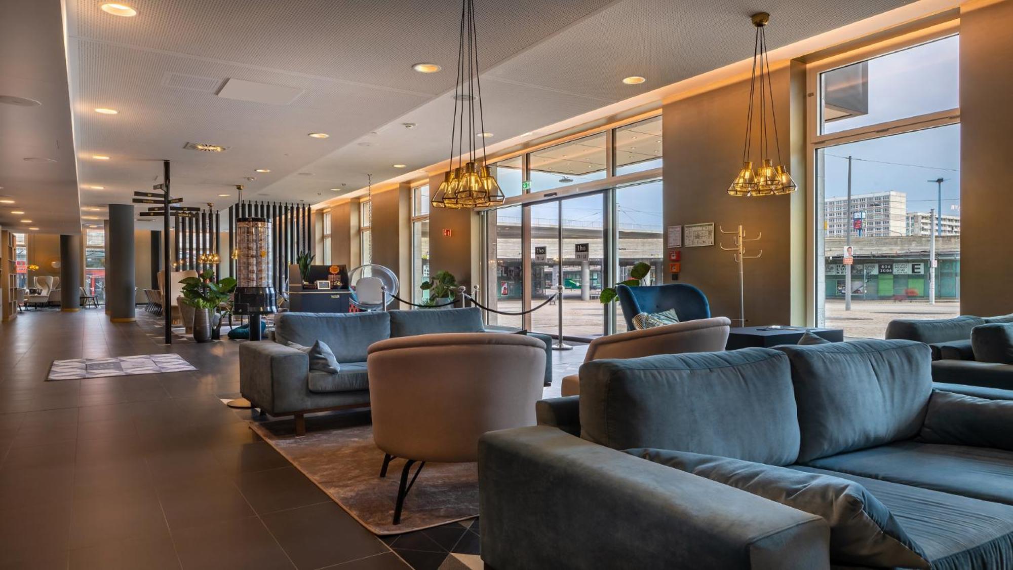 Holiday Inn - The Niu, Ridge Halle Central Station By Ihg Ngoại thất bức ảnh