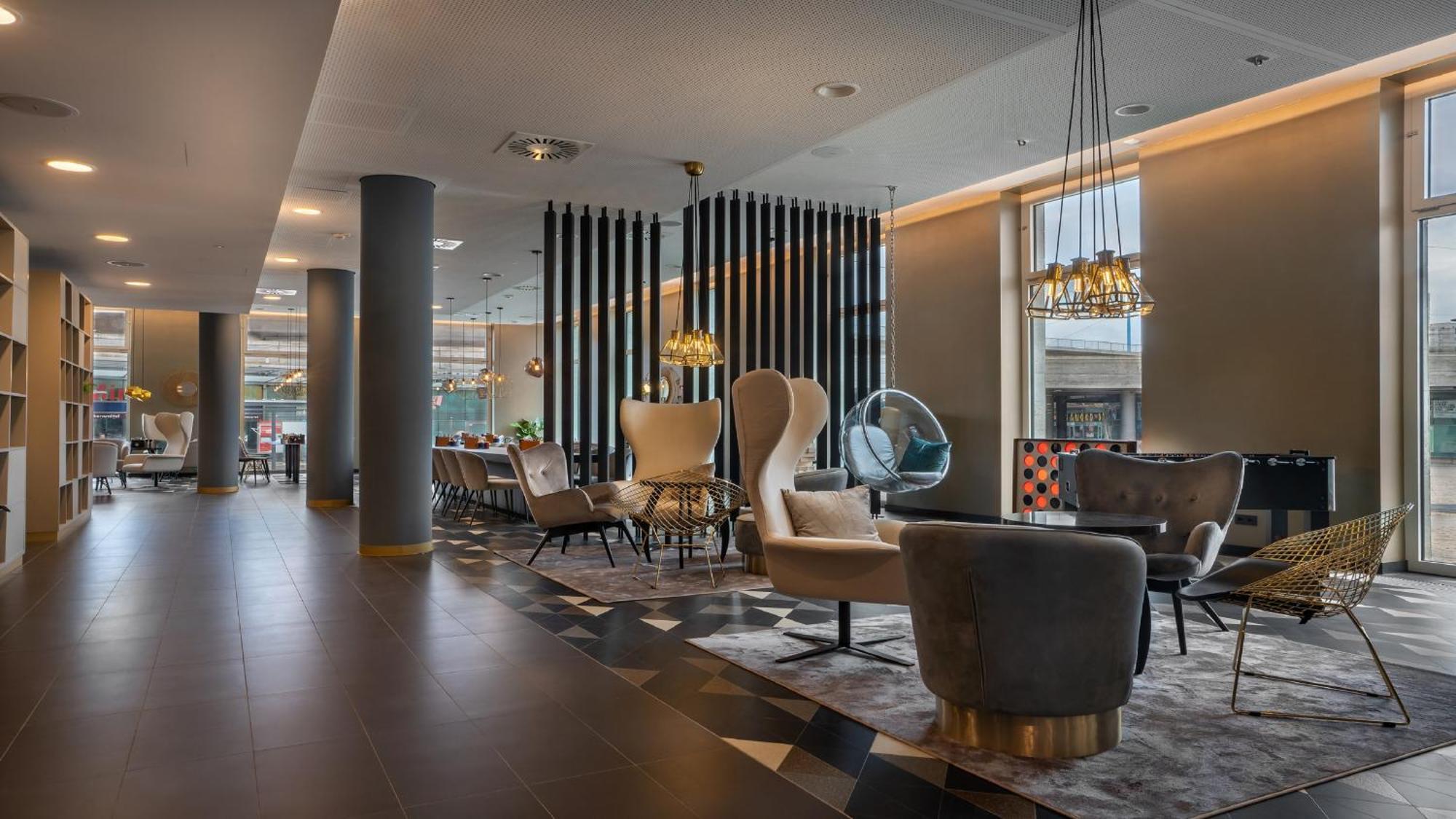 Holiday Inn - The Niu, Ridge Halle Central Station By Ihg Ngoại thất bức ảnh