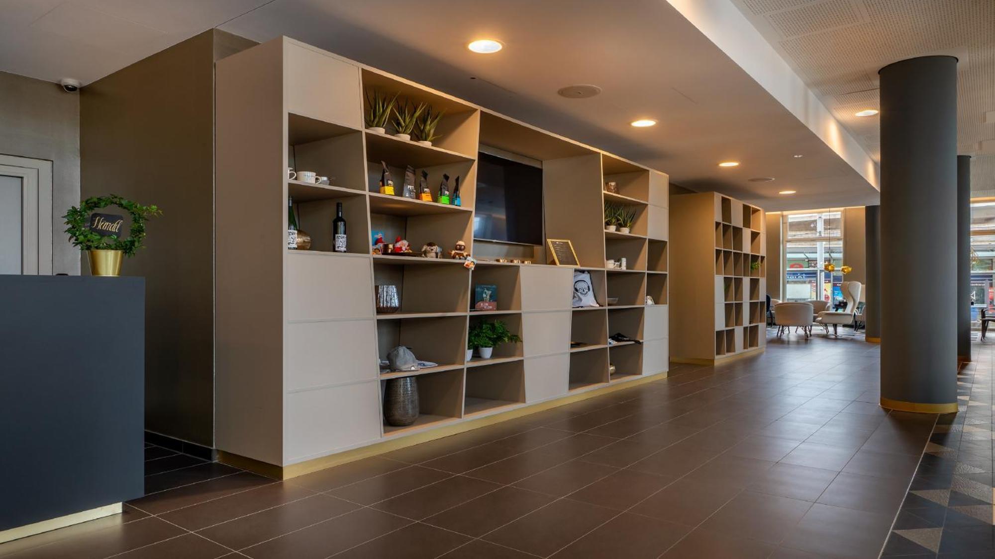 Holiday Inn - The Niu, Ridge Halle Central Station By Ihg Ngoại thất bức ảnh