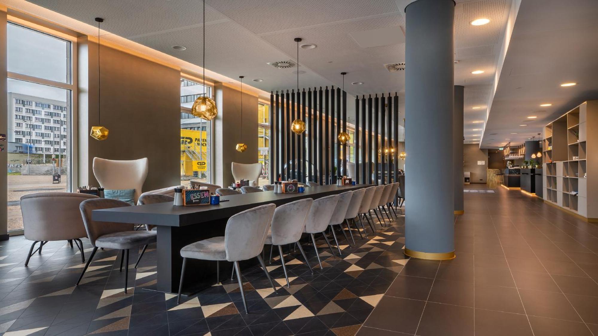 Holiday Inn - The Niu, Ridge Halle Central Station By Ihg Ngoại thất bức ảnh