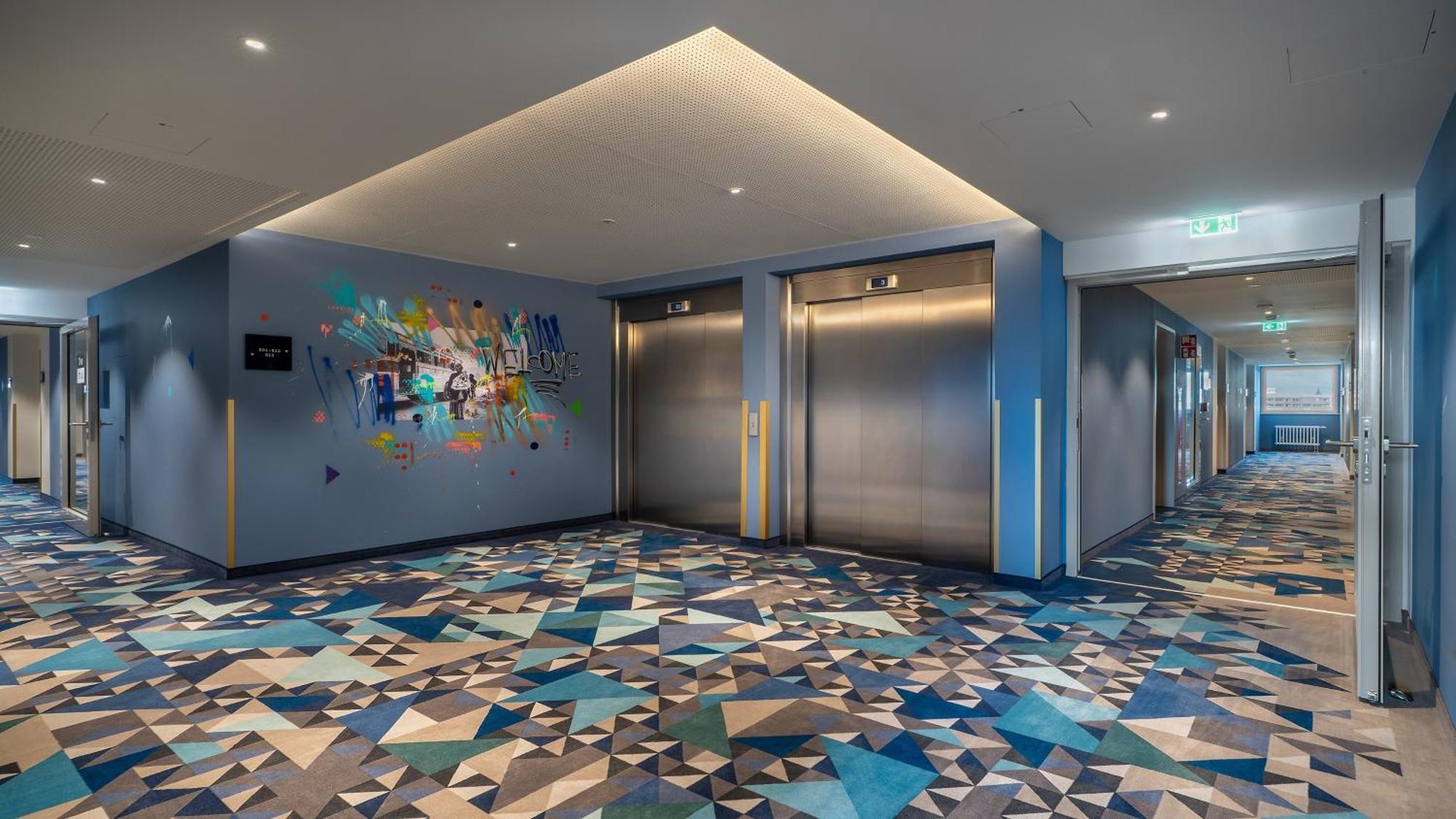 Holiday Inn - The Niu, Ridge Halle Central Station By Ihg Ngoại thất bức ảnh