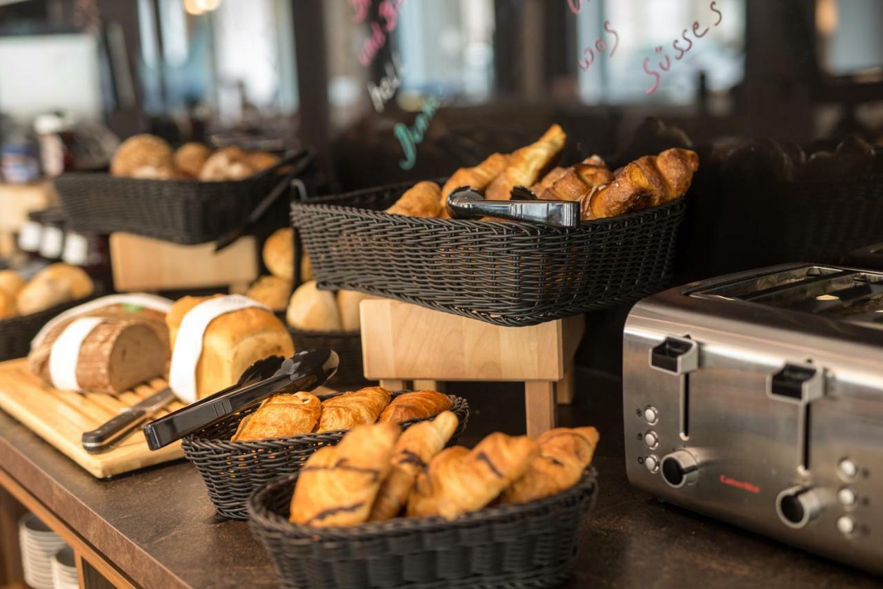 Holiday Inn - The Niu, Ridge Halle Central Station By Ihg Ngoại thất bức ảnh